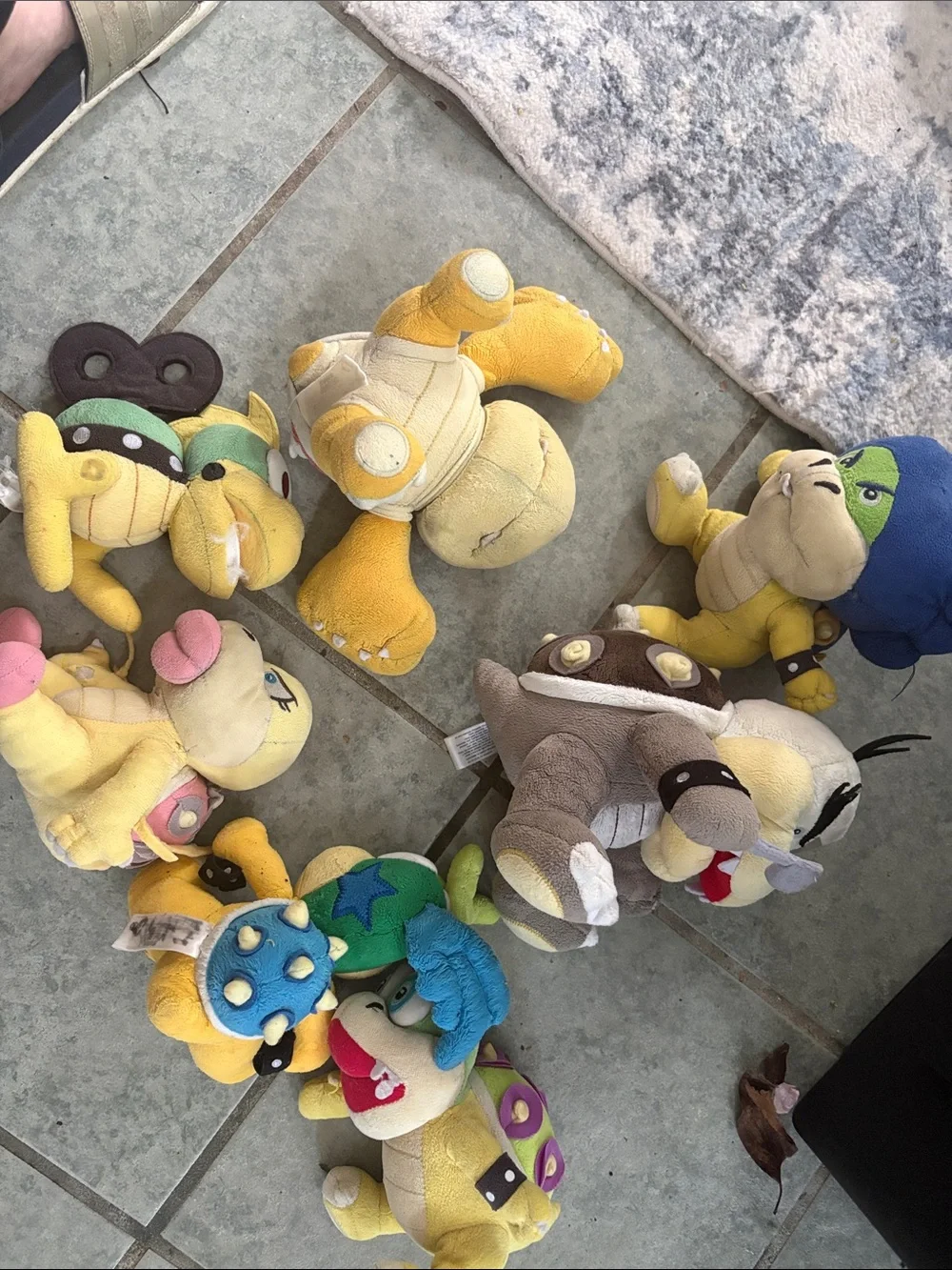 7xSuper Mario Bros Koopalings plushies preloved